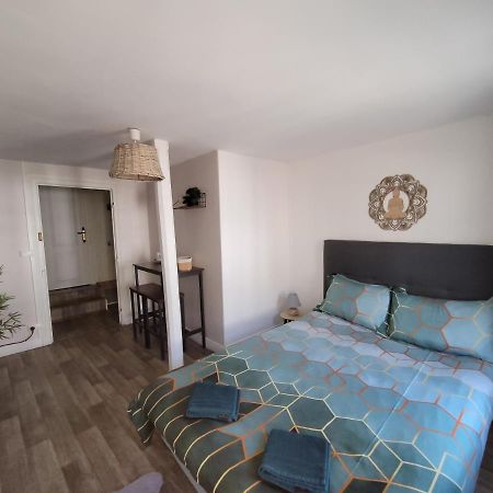 Chambre Independante Au Relais Normand Cormeilles  Dış mekan fotoğraf