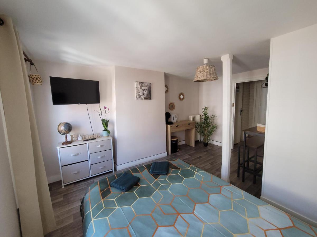 Chambre Independante Au Relais Normand Cormeilles  Dış mekan fotoğraf